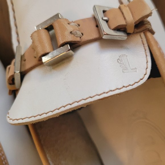Tod's Ladies White & Tan Leather Gommino Driving Loafers. EEEUC. Size 6-1/2 - Picture 8 of 15